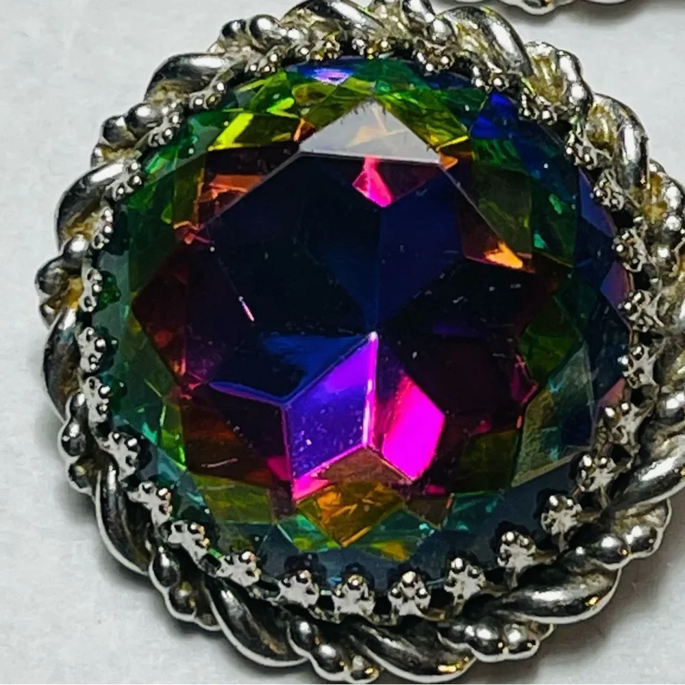 Vintage 1950’s Elsa Schiaparelli Faux Watermelon Tourmaline Clip Earring… - Picture 7 of 17